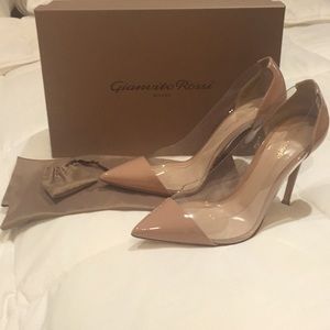 NWT Gianvito Rossi Plexi Pumps size 8 (EUR 38)